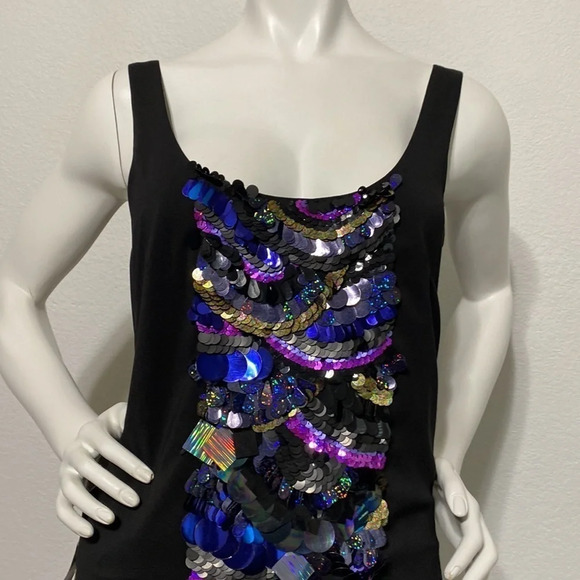 Bebe NWT Black with Front Embellished Scoop Neck Mini Shift Dress Size 4 - Picture 3 of 7